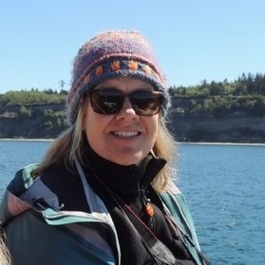 Betsy Carlson